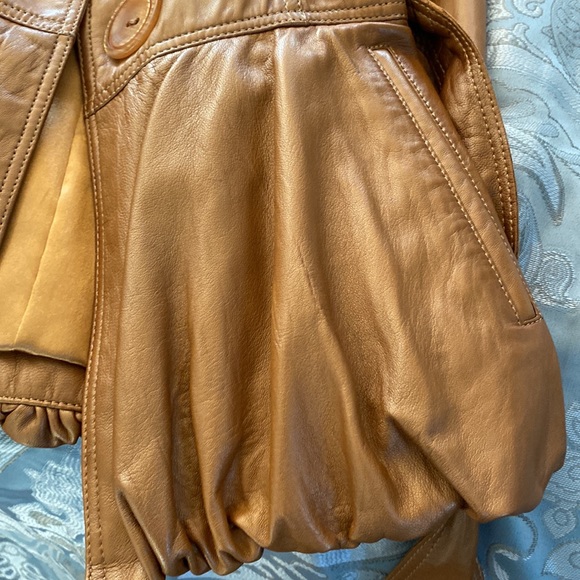 Womens leather Sereng jacket. - Picture 12 of 13